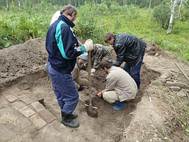 В ходе экспедиции по поиску мощей святого Петра Томского было обнаружено жилище подвижников
