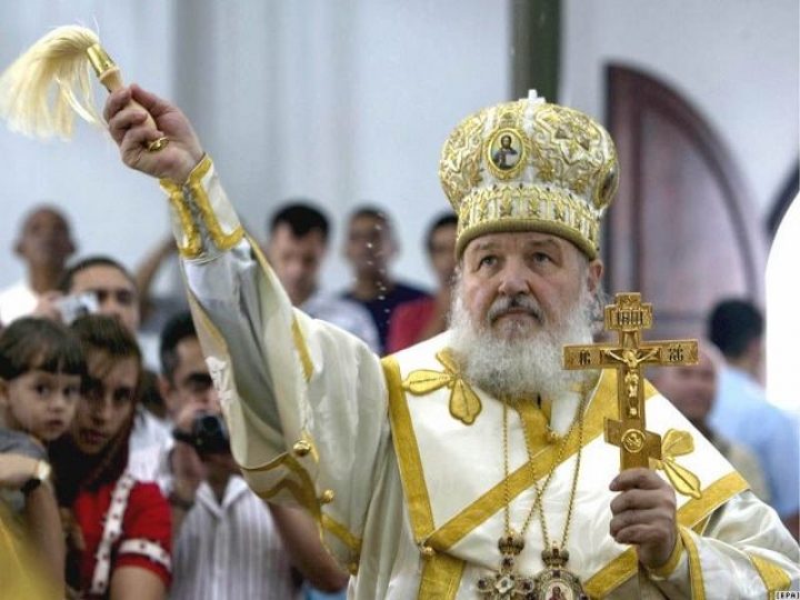 Молодым людям нужно показывать красоту Православия — Патриарх Кирилл