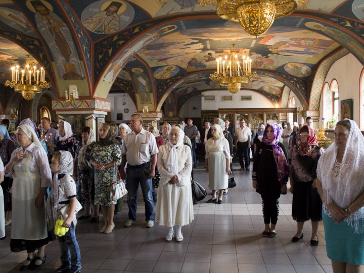 31 июля 2017 г. Всенощное бдение в канун престольного дня храма прп. Серафима Саровского г. Полысаево