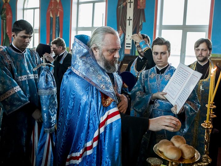 13 октября 2017 г. Всенощное бдение в Покровском храме Прокопьевска