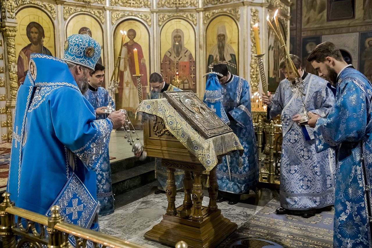 3 ноября 2017 г. Всенощное бдение в канун празднования Казанской иконы Божией Матери. Знаменский кафедральный собор г. Кемерово