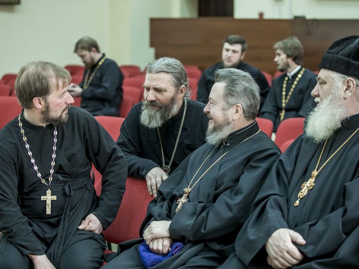 9 февраля 2018 г. Совещание руководителей епархиальных отделов