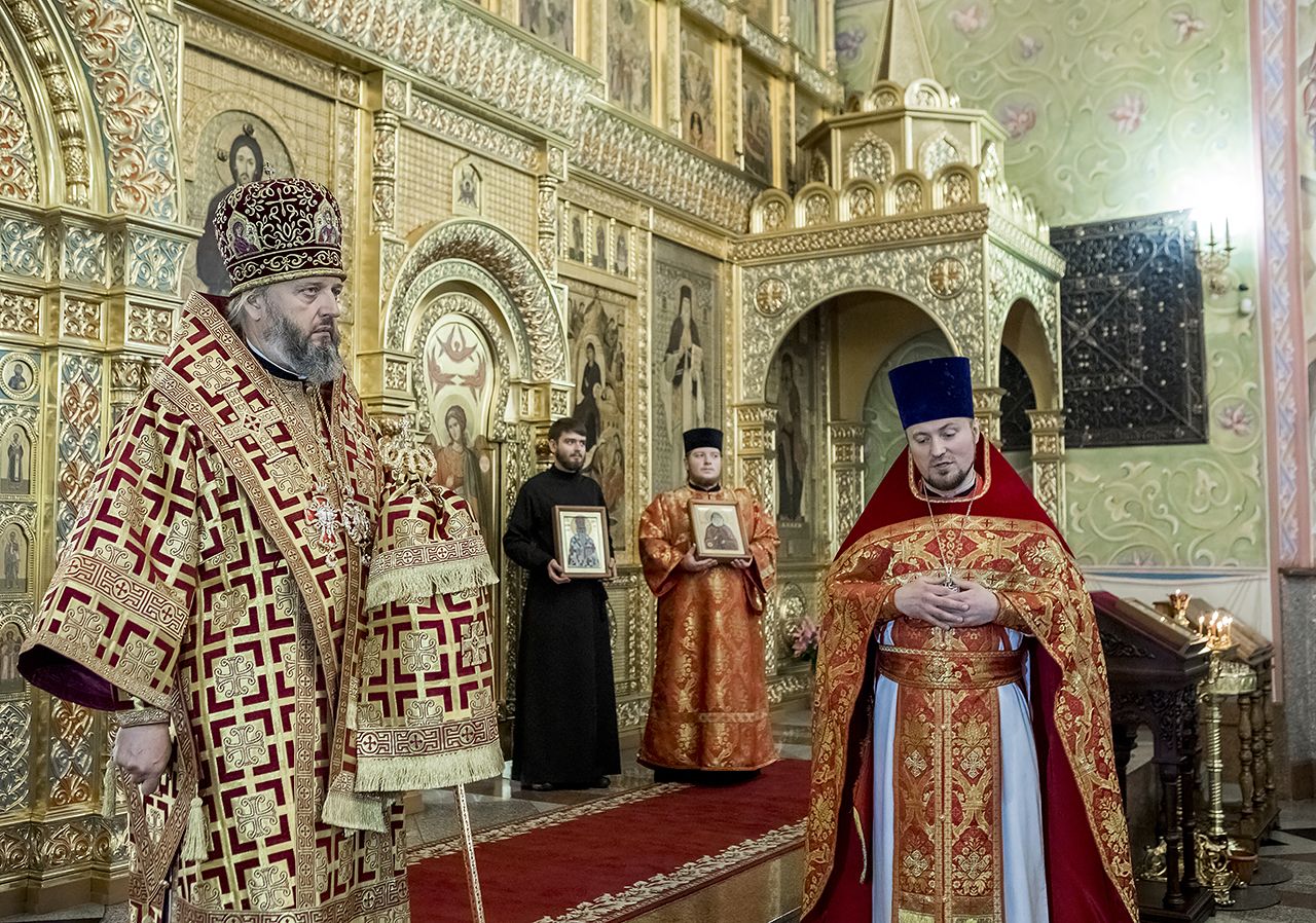 29 апреля 2019 г. Посещение митрополитом Аристархом собора Рождества Христова и Кузбасской семинарии в Светлый понедельник