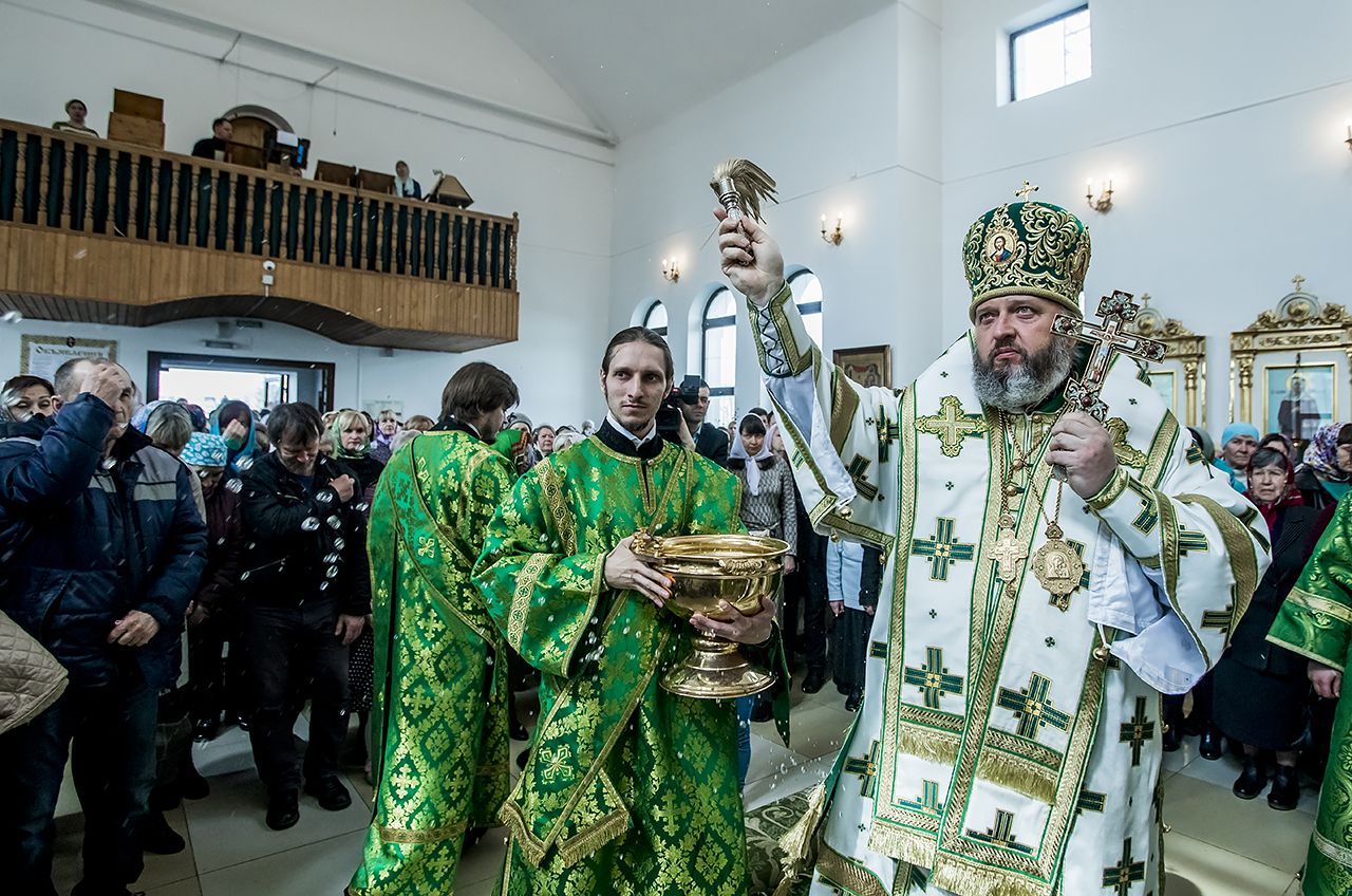 В праздник Пятидесятницы митрополит Аристарх совершил диаконскую хиротонию