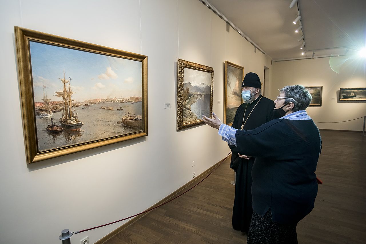 23 декабря 2020 г. Посещение главой митрополии выставки в Кемеровском областном музее изобразительных искусств