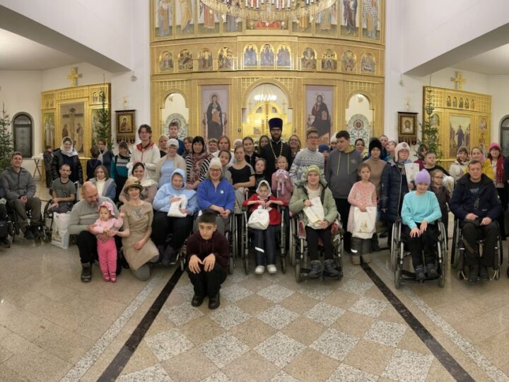 «Дари радость на Рождество»: кемеровский приход провёл традиционное мероприятие