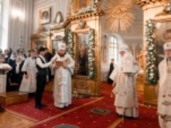 В Санкт-Петербургской духовной академии почтили память митрополита Никодима (Ротова) и протоиерея Михаила Гундяева