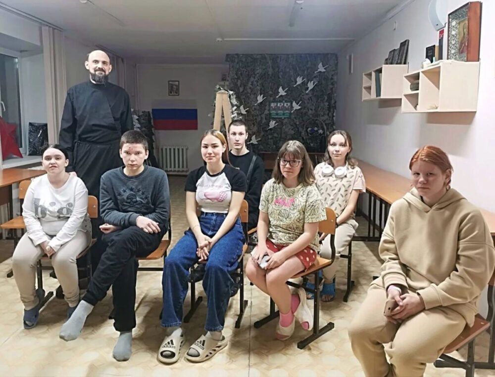 В Калтанском многопрофильном техникуме прошёл урок по основам православной культуры