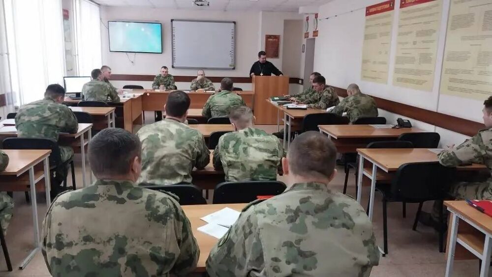 В отряде специального назначения «Кузбасс» прошла беседа о духовном смысле праздника Крещения Господня