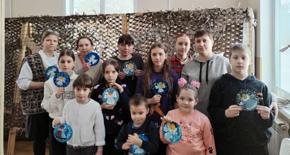 Творческое занятие прошло в Епархиальном центре социальной помощи города Юрги
