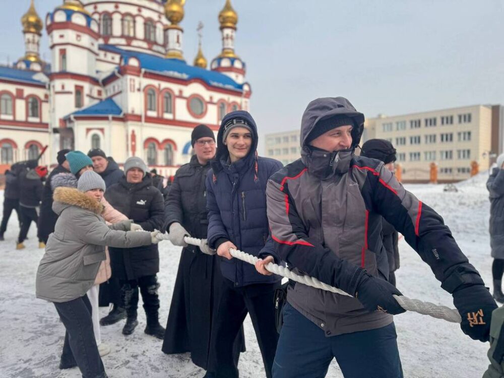 В духовной школе Кузбасса состоялся праздник русской культуры и спорта