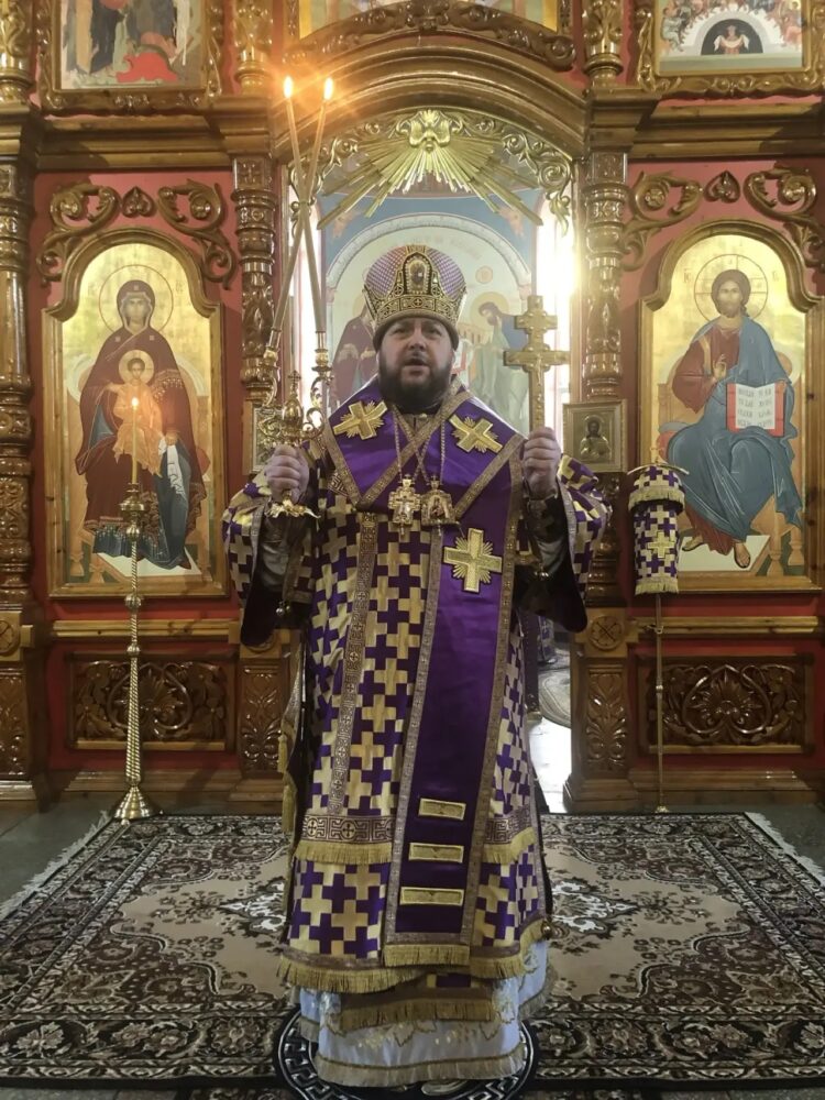 Епископ Иннокентий совершил Литургию в Неделю Торжества Православия
