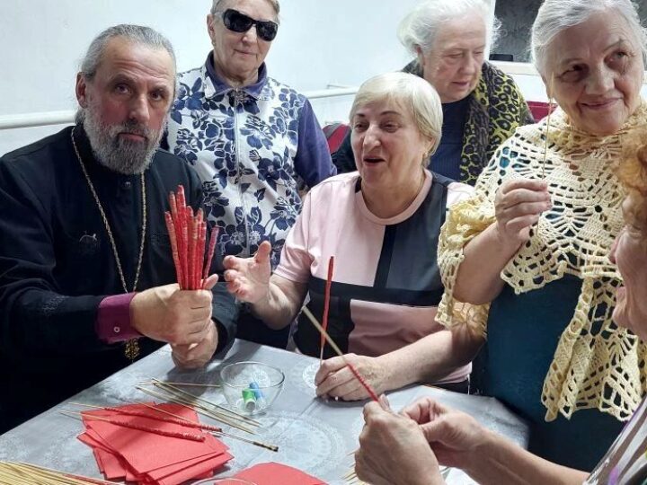 В посёлке Тяжинский состоялась встреча с волонтёрами, оказывающими помощь бойцам СВО