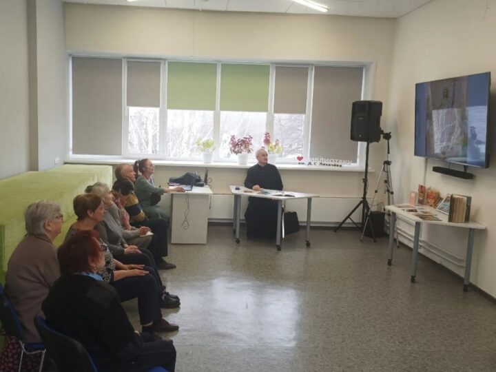 В библиотеке Новокузнецка состоялась пасхальная встреча в рамках миссионерской акции