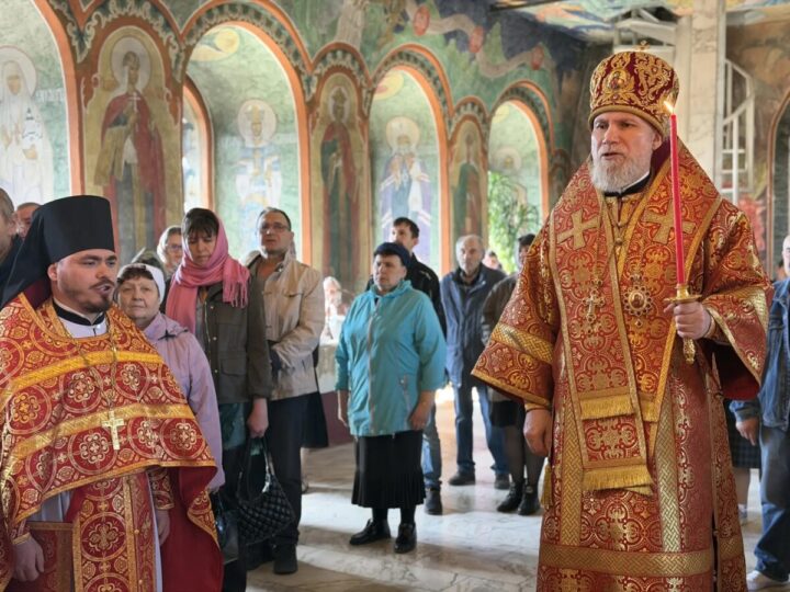 Епископ Новокузнецкий и Таштагольский Владимир совершил заупокойное богослужение по погибшим в радиационных авариях и катастрофах