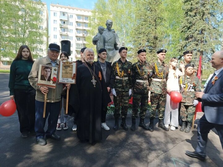 В посёлке Чистогорском прошла всероссийская акция «Свеча памяти» с участием священника