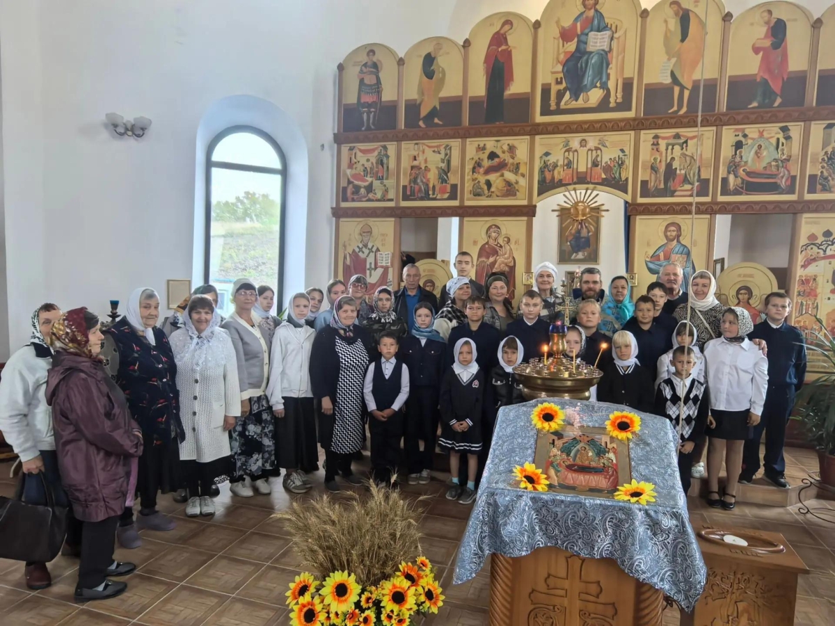 В день Успения Пресвятой Богородицы казачата посетили храм в селе Горскино