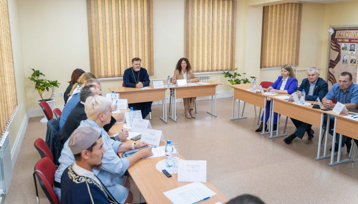 В Духовно-просветительском центре «Сретение» города Юрги состоялось выездное заседание Консультативного совета по межнациональным и межконфессиональным отношениям