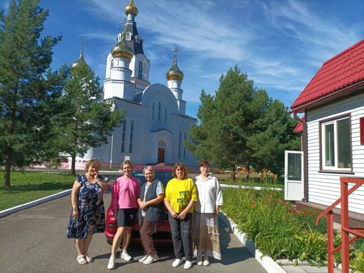 Центр социальной помощи передал гуманитарный груз для жителей поселка Юргинский и окрестных деревень