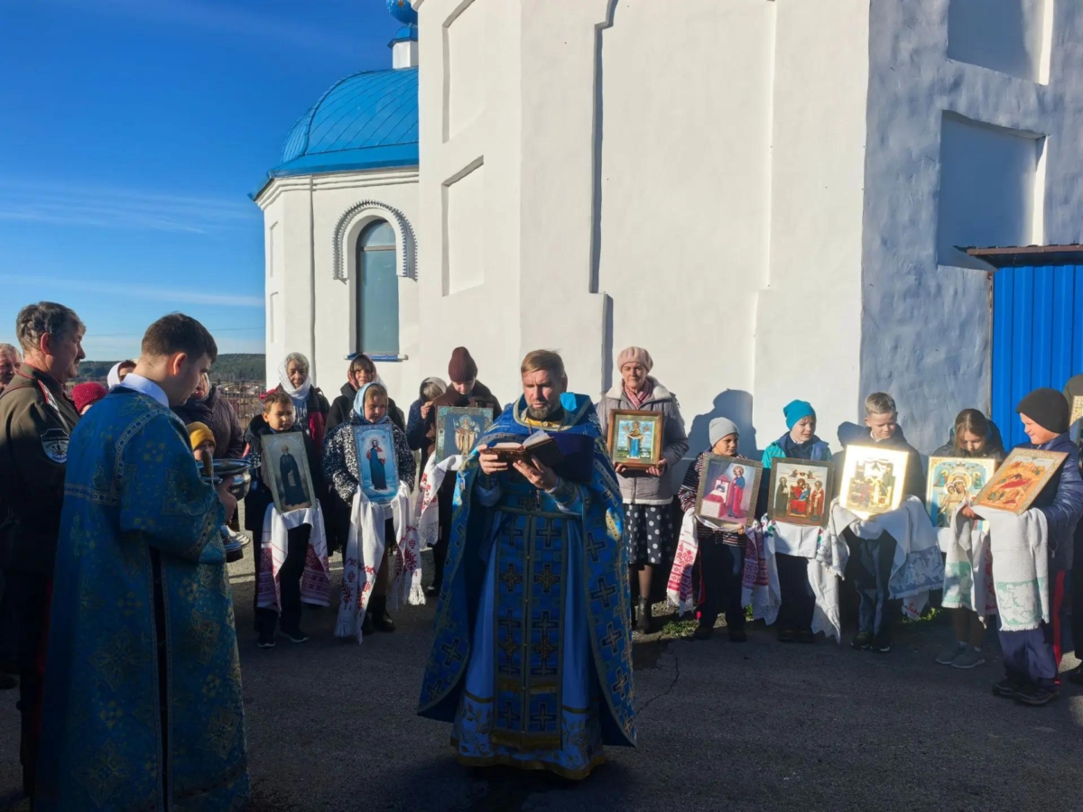 В селе Горскино встретили престольный праздник храма Покрова Божией Матери